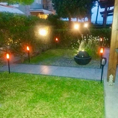 Beach House Nikiti Exterior foto