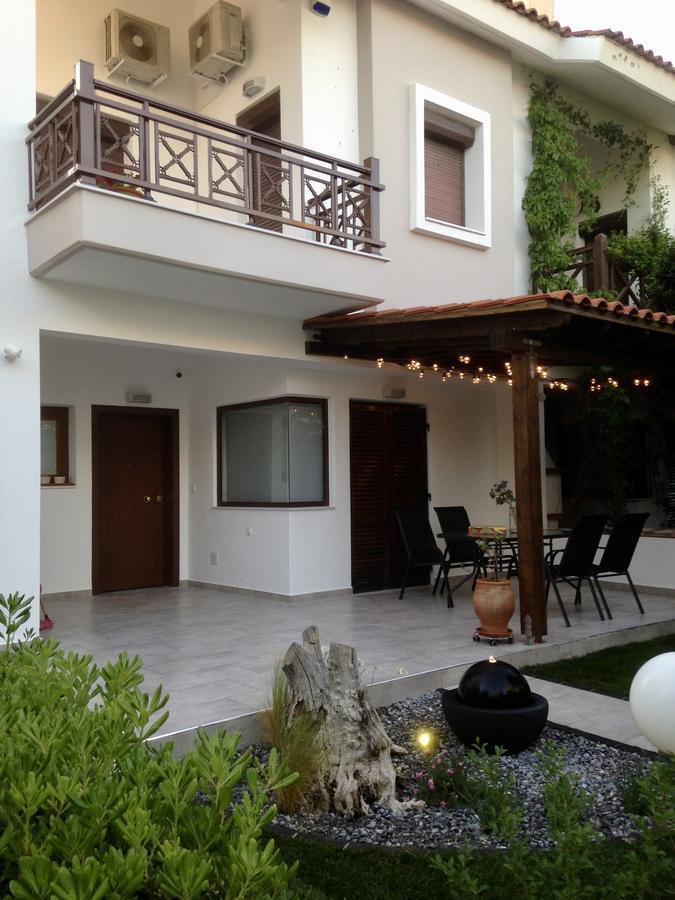 Beach House Nikiti Exterior foto