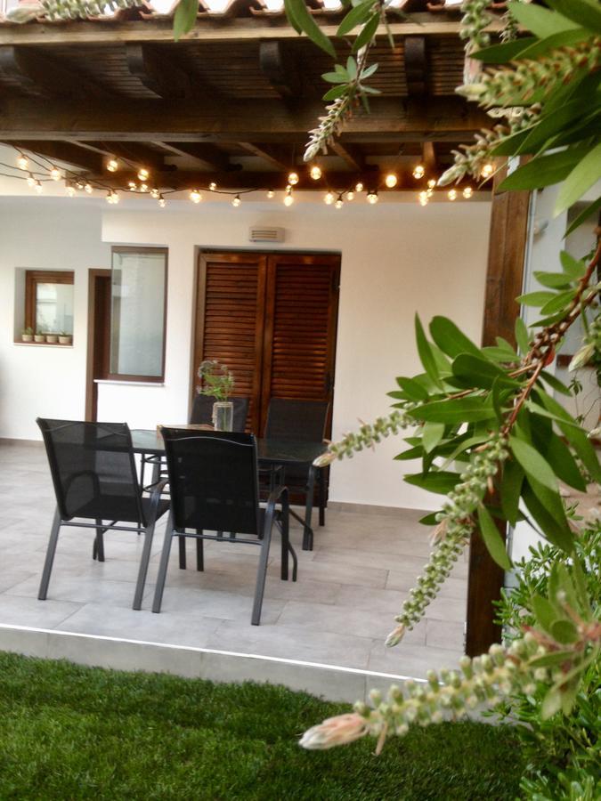 Beach House Nikiti Exterior foto
